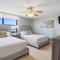 Penthouse Paradise with Amazing Views 2BD, 2BA - Tierra Verde