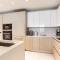 Ocean Views and Pool Access Riviera Beach Condo! - ريفييرا بيتش