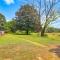 Charming Country Home with Yard - 14 Mi to Ole Miss! - 牛津 Charming Country Home with Yard - 14 Mi to Ole Miss! - 牛津