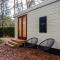 Tranquil forest chalet by a pond in Veluwe, sleeps 4 - Doornspijk