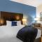 Best Western Plus Lytle Inn and Suites