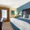 Best Western Plus Lytle Inn and Suites