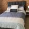 The Olive - Family & Pet Friendly