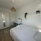 Carcavelos Beach & Nova SBE Private Rooms in Shared Serviced Apartment 24 Carcavelos Beach & Nova SBE Private Rooms in Shared Serviced Apartment 24