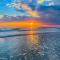 Sunny Shores Retreat 6