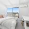 Style In Sorrento - Bay Views, Spa, Snooker, Beach