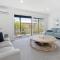 Style In Sorrento - Bay Views, Spa, Snooker, Beach