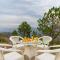 StayVista at Luna Nova with Outdoor Pool - Ranikhet - 拉尼凯特