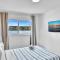2br Lakeside Getaway - Peaceful Waterfront Stay