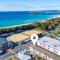 Ocean Echoes Coffs Harbour- Short walk to the beach, Cafes and clubs!