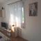 rm castell apartments