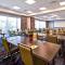 Hampton Inn & Suites Las Vegas Convention Center - No Resort Fee - لاس فيغاس