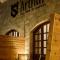 Arthur Suites in Old Town