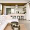 Lora Pearl Luxury Villa