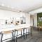 2BR Spacious Condos Downtown New Orleans