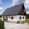 Green lakes house 2