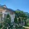 Lola Guest House