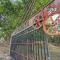 Red Rock Treehouse Unique in Old Colorado City - 科罗拉多斯普林斯