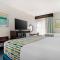 Best Western Plus Blue Angel Inn