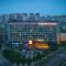 Shanghai Maybeours Hotel