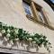Chateau-une - a Beautiful historic medieval holiday rental.