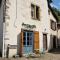 Chateau-une - a Beautiful historic medieval holiday rental.