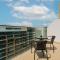 Elite Escape - 1 BHK Getaway in Azizi Riviera - Dubaj