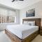 2BR Spacious Condos Downtown New Orleans