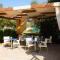 Tsolakis Studios & Apartments