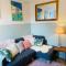 St Ives apartment less than 5 minutes walk to beach parking available - St. Ives