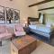 Beartopia- hot tub, views, 2 primary suites! - 基灵顿
