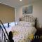 2bd 2bth - Chic Apt in Woden CBD - Phillip