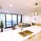 2bd 2bth - Chic Apt in Woden CBD - Phillip