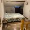 3 appartements T1 meublé Lussac 86320 - 吕萨克莱沙托