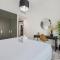 Elegant 1BR Getaway in Bella Rose, Al Barsha