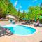 The Fainting Couch Boutique Hotel - Cobb