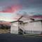 Pretty Pink Queenslander with Spectacular Views!