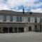 Gladstone Hotel