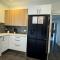 Galoola Hidden Gem, 2 97 Galoola Drive, Pet friendly, Rooftop outdoor area with spectacular views, Wi-Fi and air conditioning