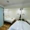 Apause Inn