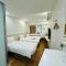 Apause Inn