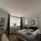 Spacious Double Studio-style room - 奥平顿