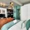 Trendy, secure, private balcony, Wifi & Smart TV - Cape Town