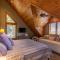 The Lodge - بون