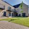 Spacious Comfortable and Modern Studio Unit Pass The Keys - Cambridge