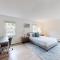 Pb 824 Furnished 2br Pool Gym Parking Pb
