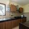 Pet-Friendly 2BR cottage w mountain view C4