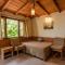Pet-Friendly 2BR cottage w mountain view C4