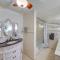 Eufaula Getaway with Patio, Walk to Beach and Marina! - Eufaula