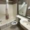 Microtel Inn and Suites By Wyndham Miami OK - ميامي